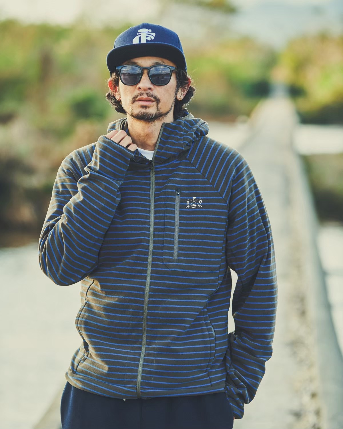 SHIELD ZIP UP HOODIE