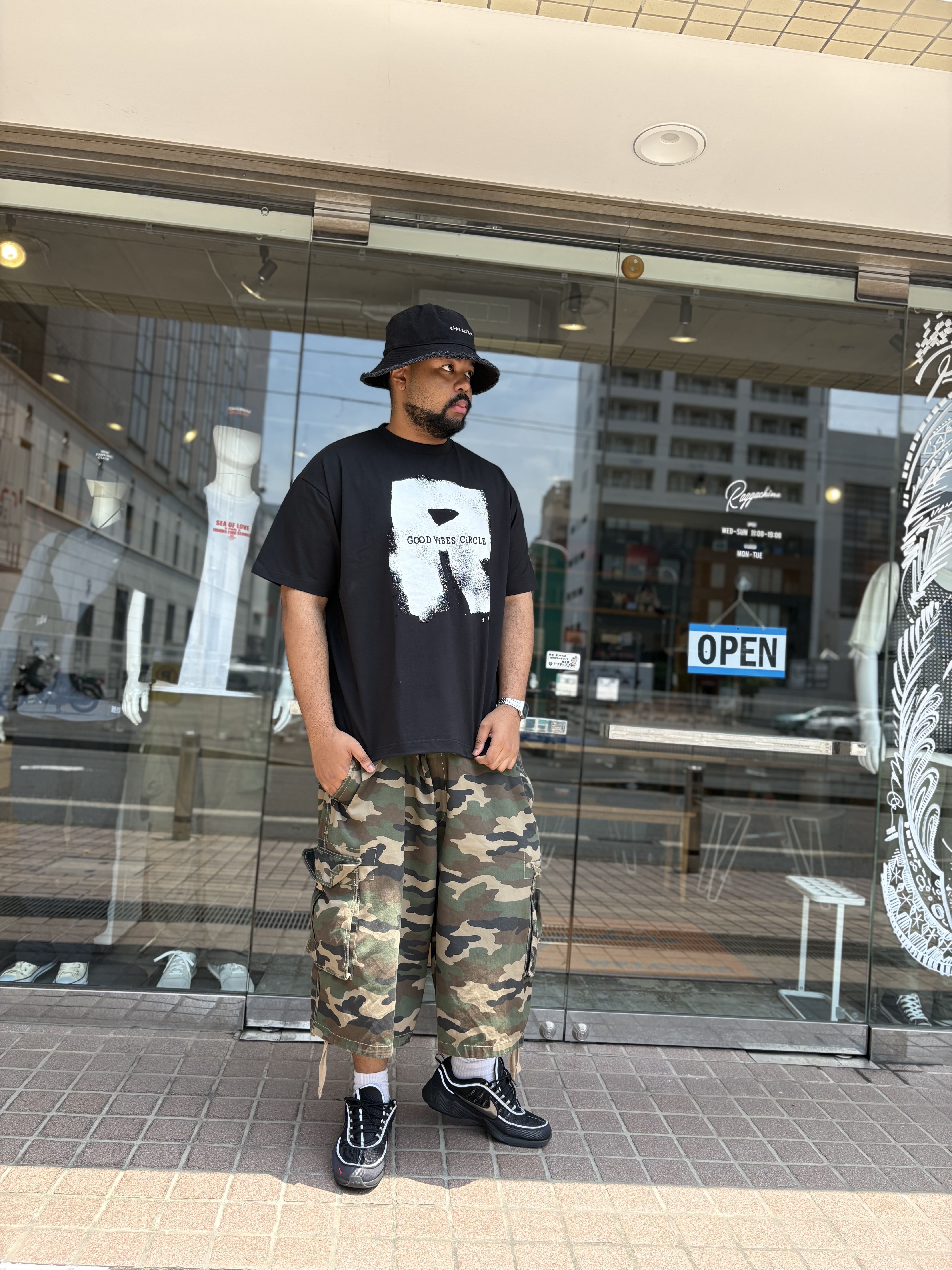 SPRAY THE VIBES TEE 